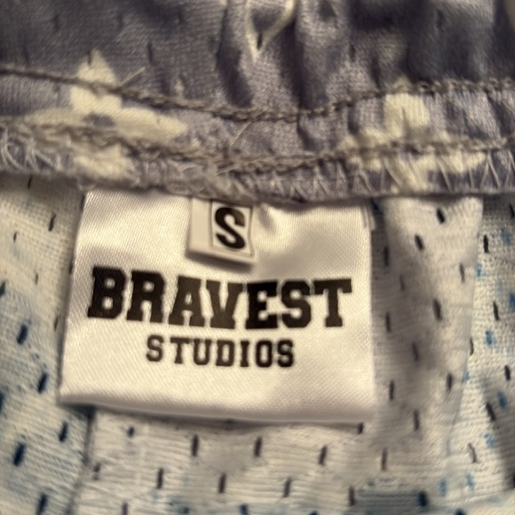 🆕 NY Mets Shorts Bravest Studios Mesh 4” inseam, Mens Small 28”/Women's Medium - Picture 3 of 6